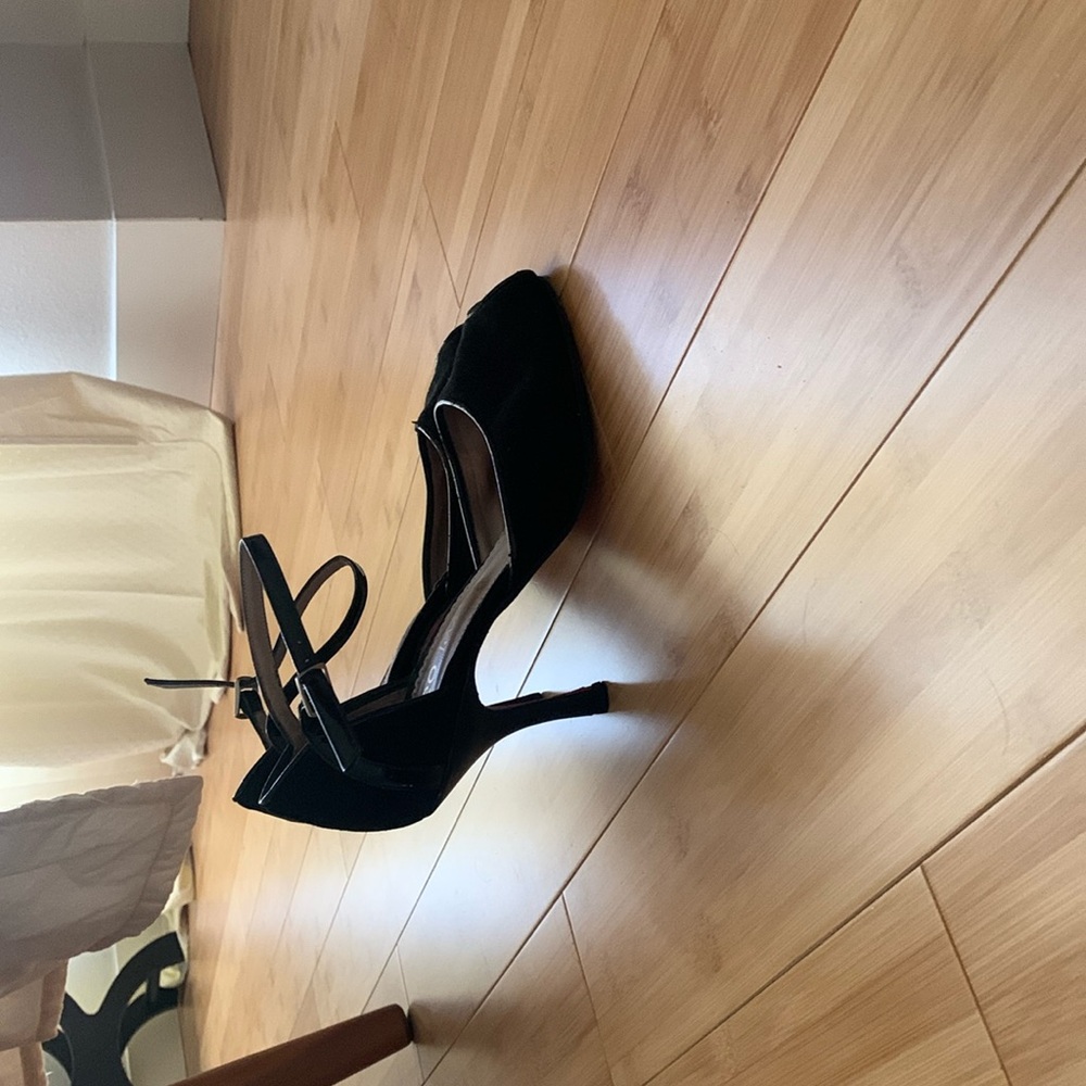 Tango shoes. Gently used